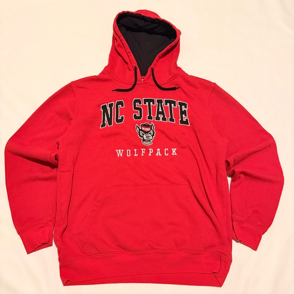 Colosseum NC State Wolfpack Hoodie Mens Medium Red NCAA Pullover Sweatshirt